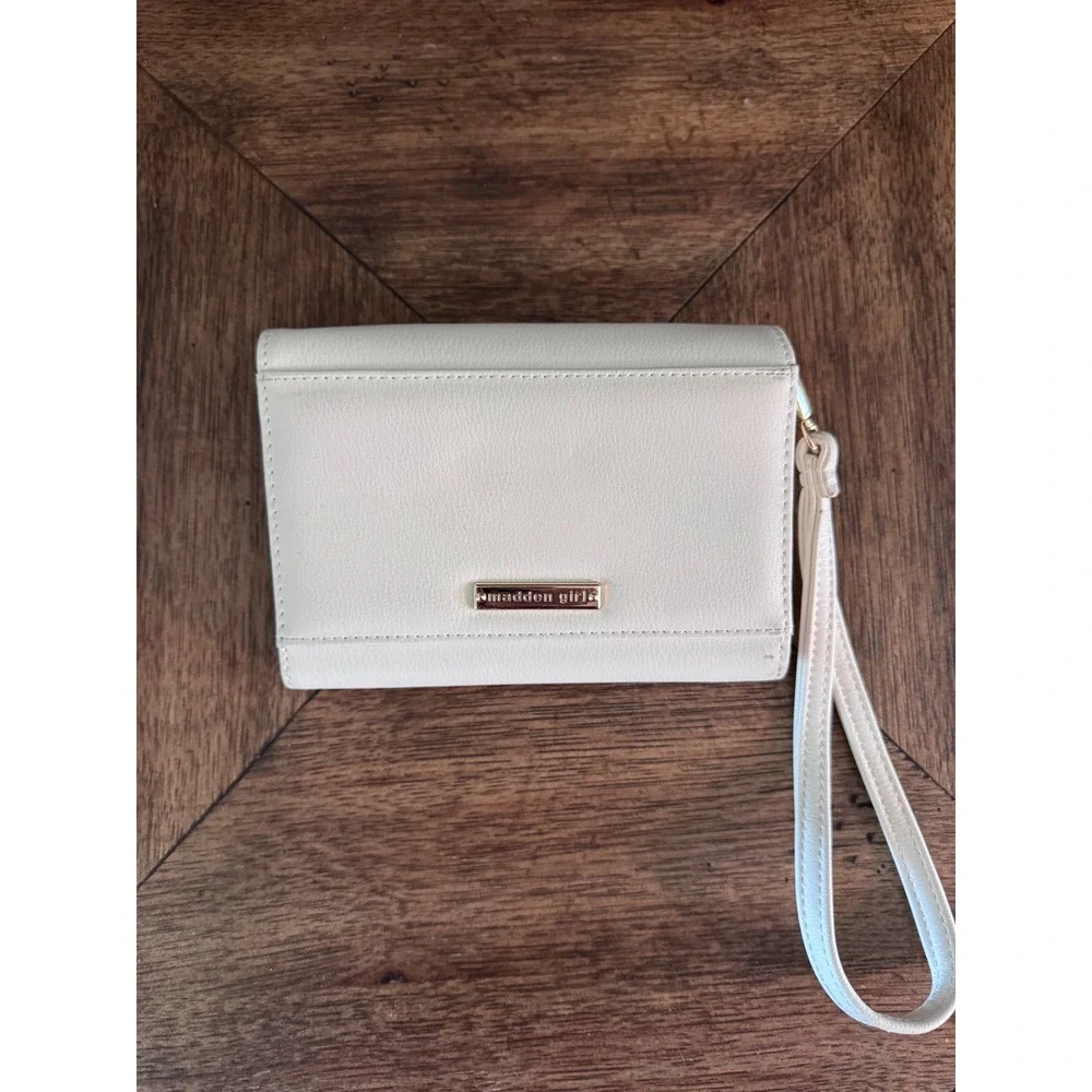 Madden Girl Cream Faux Leather Bow Wristlet Wallet Cream Gold Tone Logo